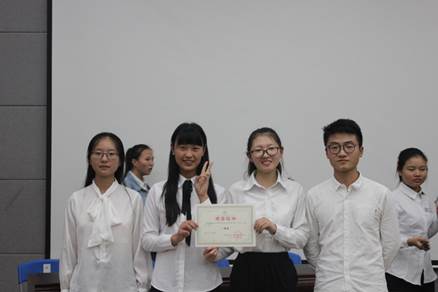 說明: C:\Users\admin\Desktop\9728太阳集团首页第十五屆“新生杯”辯論賽總決賽圓滿結束\IMG_9364.JPG